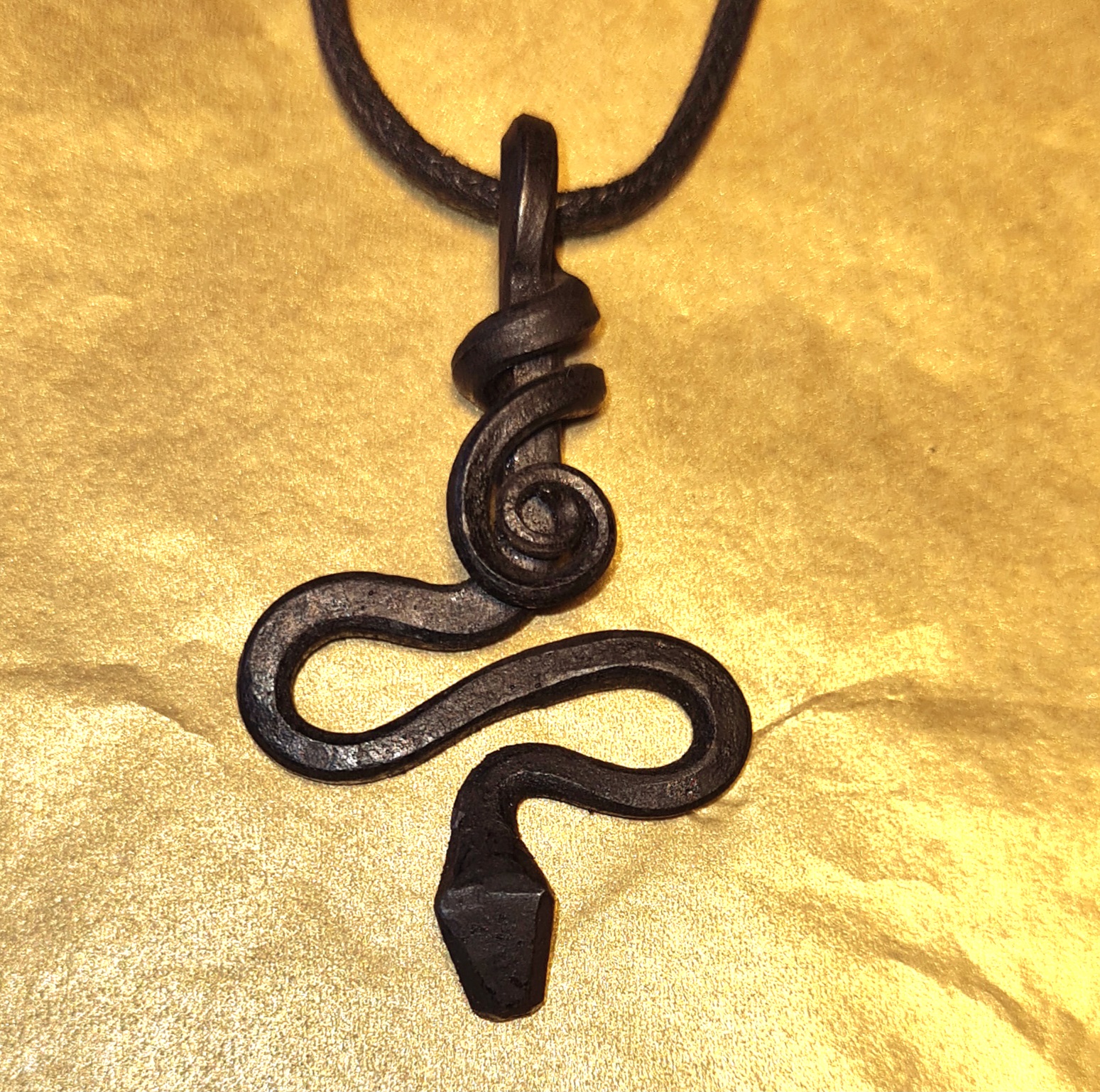 Halsband